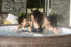 Lay-z Spa Lay-Z-Spa® AirJet St. Moritz - 7 Person Inflatable Hot Tub -Outdoor Living Hot Tubs 05Family