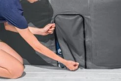 Lay-z Spa Lay-Z-Spa® EnergySense™ - 180cm Square Thermal Hot Tub Cover -Outdoor Living Hot Tubs 06Zip 3e510b3f f3d5 486b 9fad 9854fecc65e8