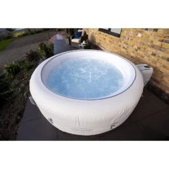 Lay-z Spa Lay-Z-Spa® AirJet Vegas - 6 Person Inflatable Hot Tub -Outdoor Living Hot Tubs 60011 SPA 8 Supersize