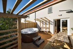 Jacuzzi® J210™ - 4 Person Hot Tub 24 Jacuzzi® J210™ - 4 Person Hot Tub -Outdoor Living Hot Tubs A2Zoom Flamingo Land 051 TIF 17548861004 1500x998 162247da baf0 4714 a070 1b6286d35017