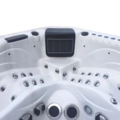 Outdoor Barcelona - 5 Person Hot Tub With 2 Loungers 27 Outdoor Barcelona - 5 Person Hot Tub With 2 Loungers -Outdoor Living Hot Tubs BarcelonaHotTub 2