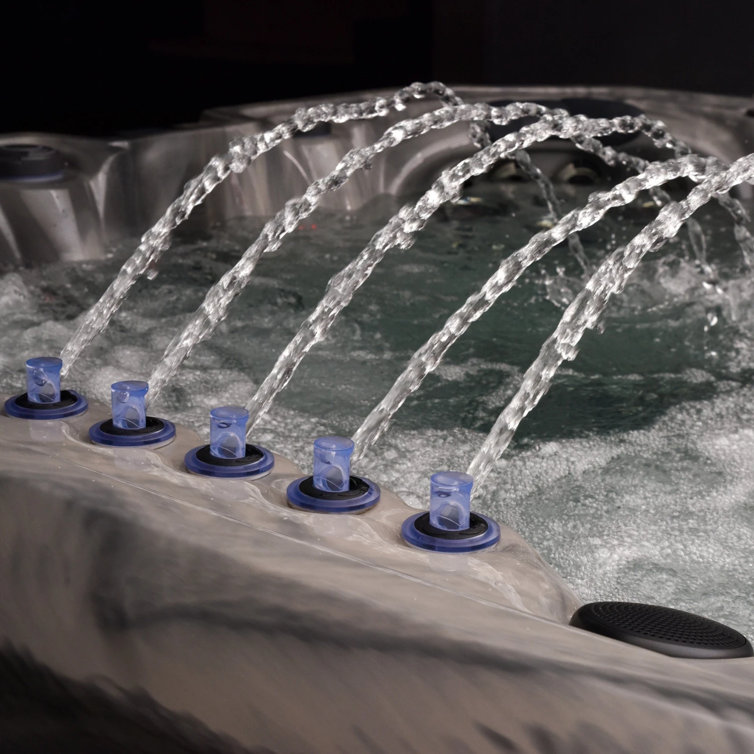 Outdoor Barcelona - 5 Person Hot Tub With 2 Loungers 11 Outdoor Barcelona - 5 Person Hot Tub With 2 Loungers - Image 9