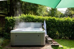 Holiday Let 5 - 5 Person Hot Tub With 1 Lounger -Outdoor Living Hot Tubs HolidayLetRobinHoodFarmLifestyle 166