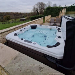 Outdoor Infinity - 6 Person Hot Tub With 1 Lounger 40 Outdoor Infinity - 6 Person Hot Tub With 1 Lounger -Outdoor Living Hot Tubs InfinityHotTub 12