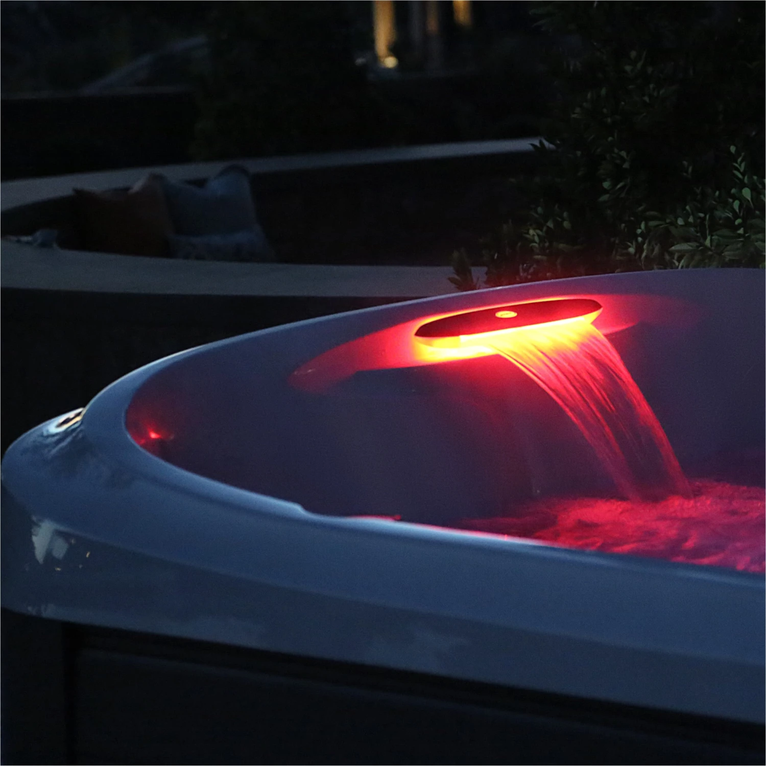 Jacuzzi® J485IP™ - 7 Person Hot Tub 21 Jacuzzi® J485IP™ - 7 Person Hot Tub - Image 19