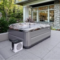 Outdoor 4kW Air Source Heat Pump For Hot Tub/Swim Spa -Outdoor Living Hot Tubs JHT J485 Lifestyle Retouched JT