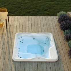 Jacuzzi® Lodge™ L - 5-6 Person Hot Tub With 1 Lounger -Outdoor Living Hot Tubs Jacuzzi Lodge Lodge L square 1