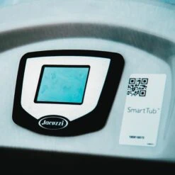 Jacuzzi® J475IP™ - 6 Person Hot Tub With 1 Lounger -Outdoor Living Hot Tubs Jacuzzi J475IP 5 6PersonHotTub square 7