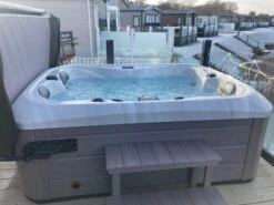 Outdoor Tahiti - 3 Person Hot Tub With 1 Lounger -Outdoor Living Hot Tubs OutdoorTahiti KarenThompson2 1